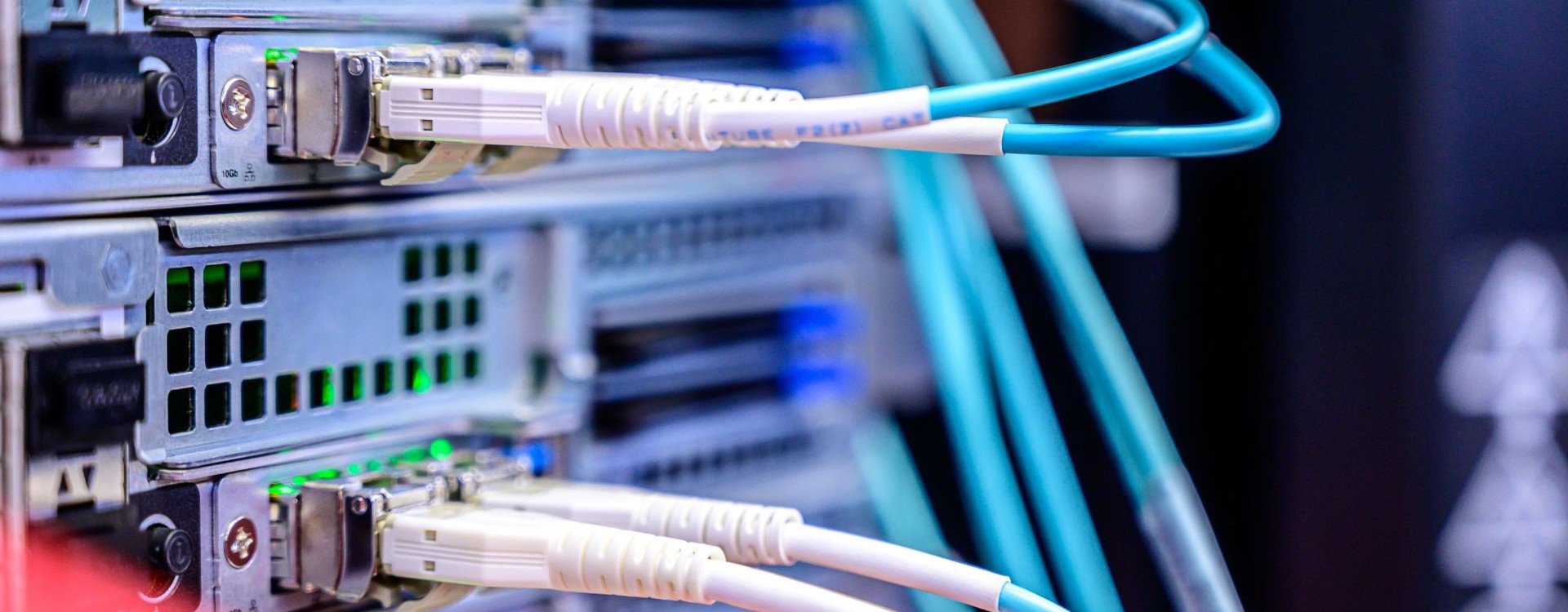 Άμεση τεχνική υποστήριξη και συντήρηση servers από την ομάδα της multitec